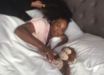 Серина Уилямс си ляга с маймунка