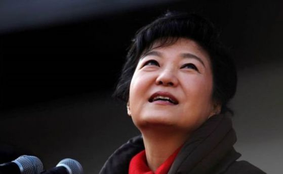 Окончателно: Съдът отне властта на президента на Южна Корея