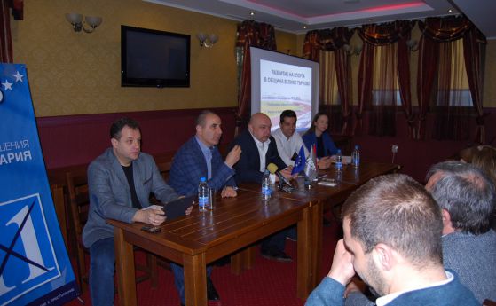 Цветанов: ГЕРБ иска физкултурен салон във всяко училище