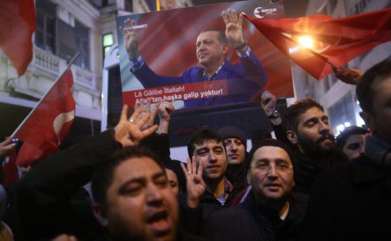 Бивш консул предупреди за вълна бягащи от Турция