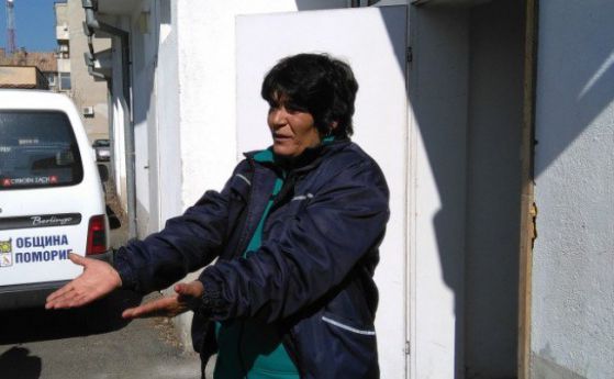 Чистачка от Поморие намери 2000 евро в кофа за смет и ги предаде в полицията