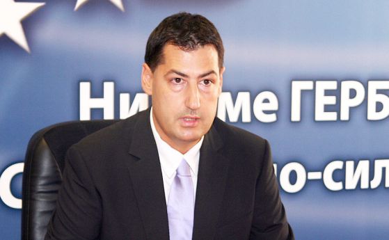 Ботев дължи 4 милиона неустойка, предупреди кметът на Пловдив