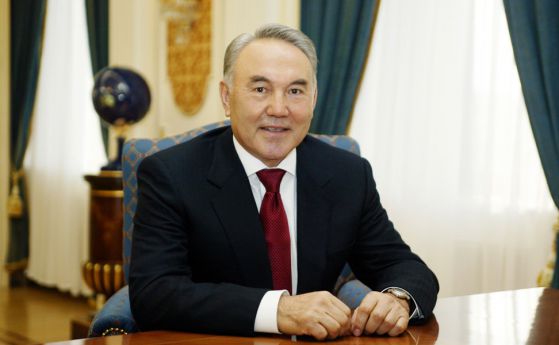 Казахстан се отказа от кирилицата