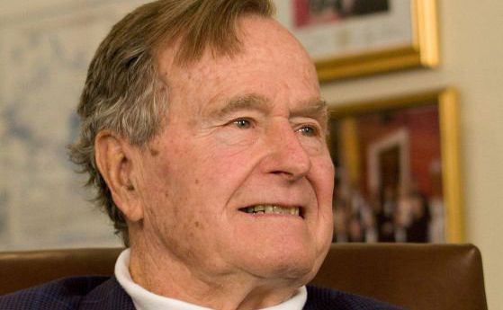 Джордж Буш-старши приет отново в болница