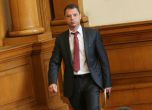 Делян Добрев се отказа от депутатския си имунитет