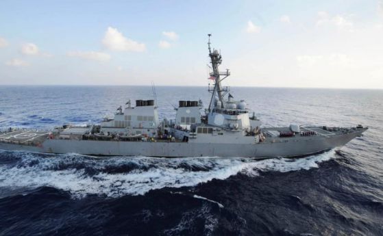 САЩ изстреля предупредителна сигнална ракета по ирански кораб в Персийския залив