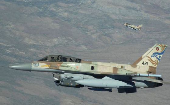 Израелски самолети удариха складове на Хизбула в Сирия
