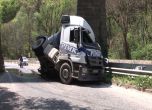 Шофьор на камион загина при катастрофа на пътя Стара Загора-Казанлък
