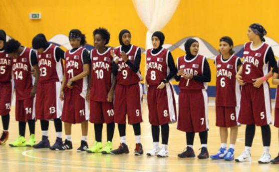 Революция в баскетбола, пуснаха жени с хиджаб