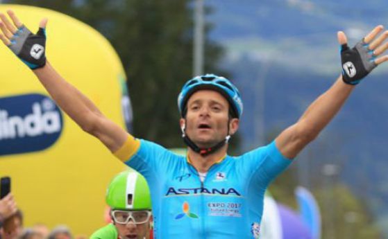 Интер зарадва близнаците на загиналия колоездач Скарпони
