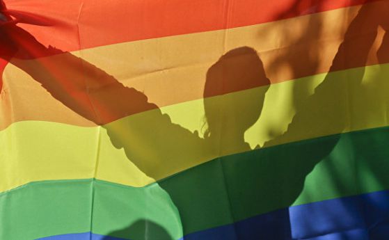 Петима арестувани в Москва, внасяли подписка в защита на гейовете в Чечня
