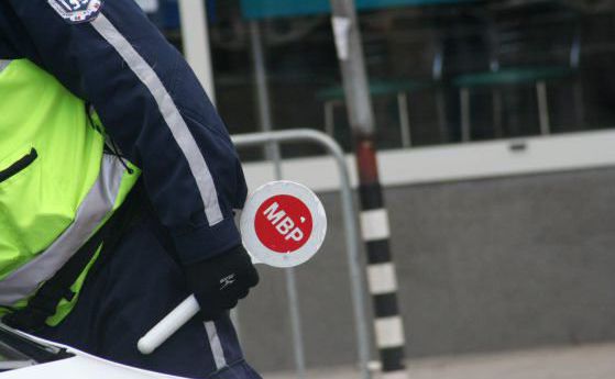 Шофьор на джип помете и уби полицай в Пловдив