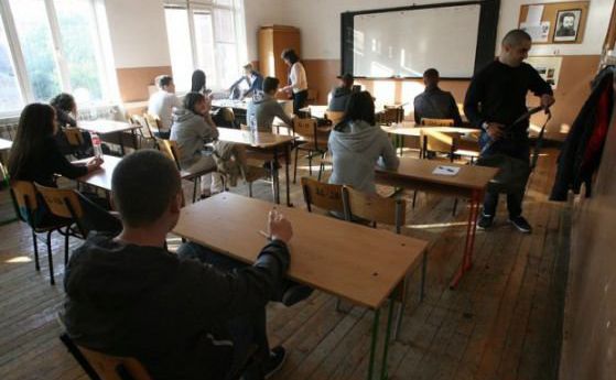Абитуриентите се явяват на втора задължителна матура