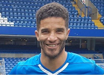 Легендарен английски страж е поредната звезда за мача на Бербатов