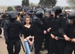 Масови арести на протестите в Русия: 400 в Москва, 300 - в Петербург