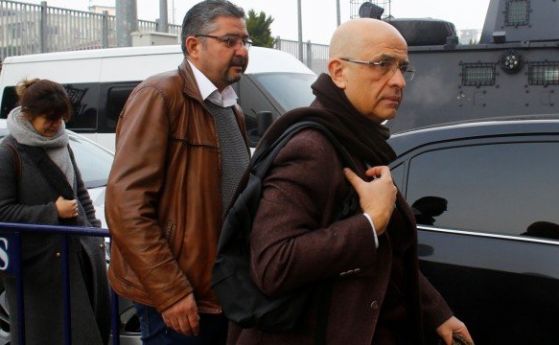 Турски опозиционен депутат осъден на 25 години затвор