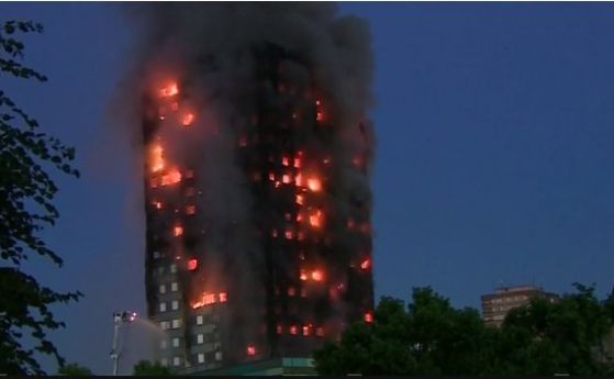 Жертвите на пожара в Лондон може да стигнат трицифрено число