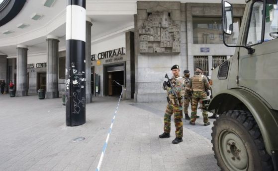 Експлозия на гарата в Брюксел. Неутрализиран е атентатор с колан с експлозиви