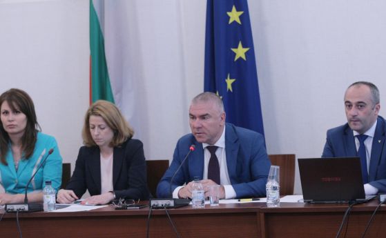 Днес партията на Веселин Марешки се обяви за видео наблюдение