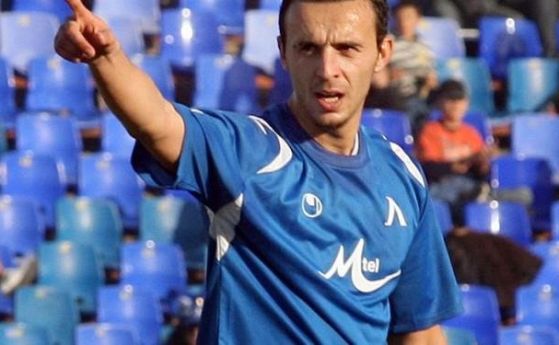 Навръх Еньовден най опитният футболист в отбора на Марек през