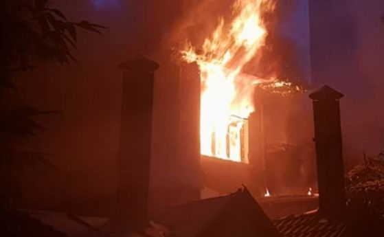 Изгоря най-старата хижа в Паничище, пожар и в Пловдив