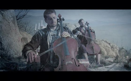 Невероятен кавър на музика от "Властелинът на пръстените" в новия албум на 2Cеllos (видео)