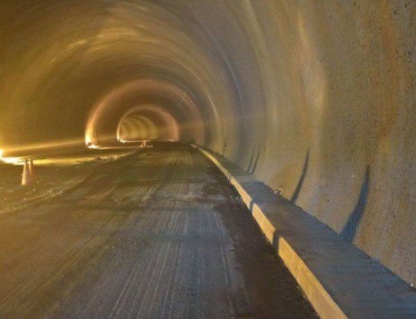 В петък ще бъде пуснато двупосочното движение в тунел Ечемишка