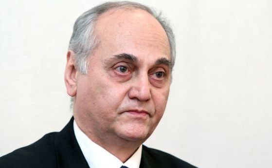 Директорът на Здравната каса Глинка Комитов е подал оставка стана