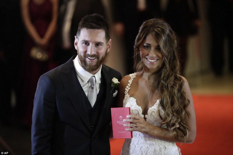 В истински латино сериал се превърна сватбата на Лео Меси