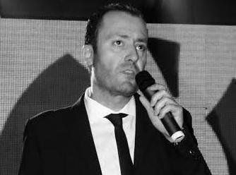 Брайдбах твърди следното: в своите “Мемоари Аденауер говори за ХДС