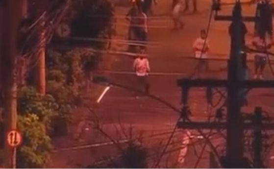 Убиха фен след дерби в Бразилия (видео)