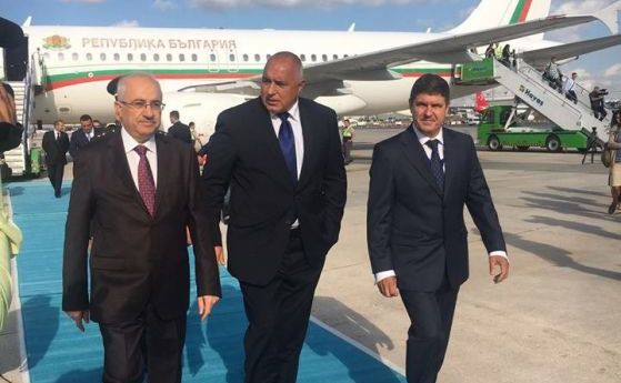 Премиерът Бойко Борисов заминава за Турция където ще участва в