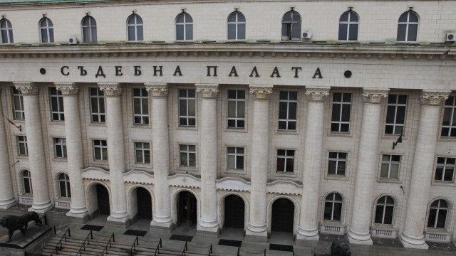 Специализираното звено Антикорупция в Софийската градска прокуратура (СГП) привлече като обвиняем Манол