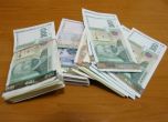 След среща при Борисов: Парите за стаж остават