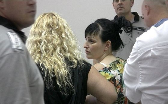Председателката на НФСБ Костинброд Анелия Велева беше освободена от ареста от