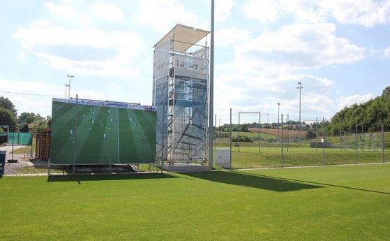 Хофенхайм смайва с нови технологии, подобряващи футбола