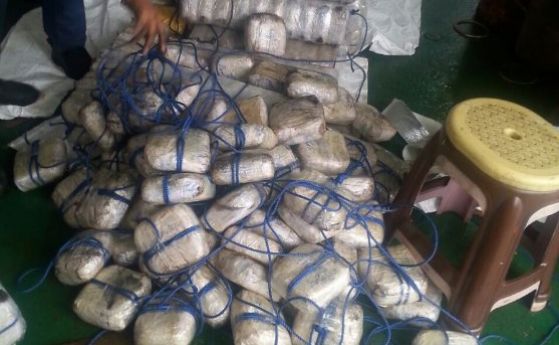 Индия задържа кораб пренасящ 1 500 килограма хероин на стойност 545 94