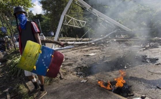 Безредици протести и най малко 15 убити белязаха изборите във Венецуела