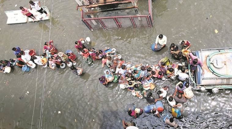 Предизвиканите от започналите през юни мусони наводнения в Индия са