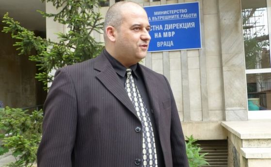 Директорът на Областната дирекция на МВР във Враца Димитър Газибарски