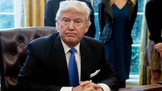 Тръмп се меси и във Венецуела, щял да праща военни