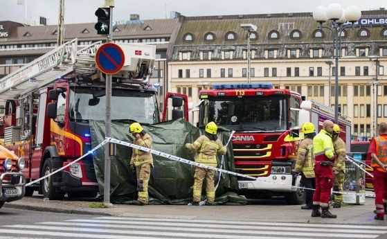 Финландската полиция арестува още четирима души за нападението в Турку