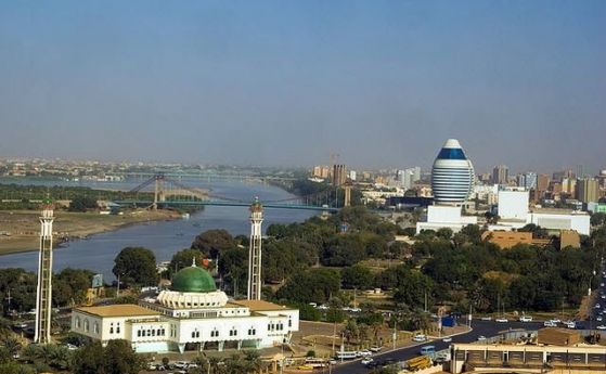 Посланикът на Русия в Судан открит мъртъв в басейна си