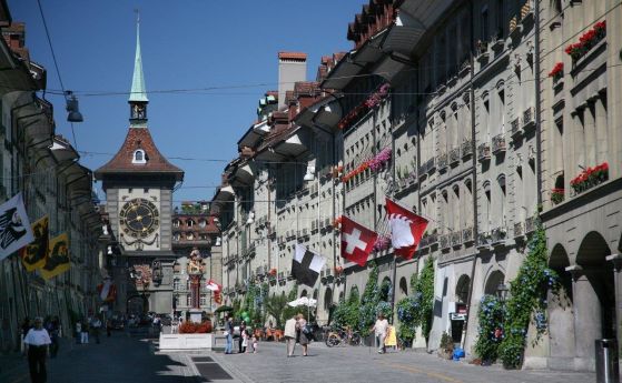 Швейцария променя данъчни правила