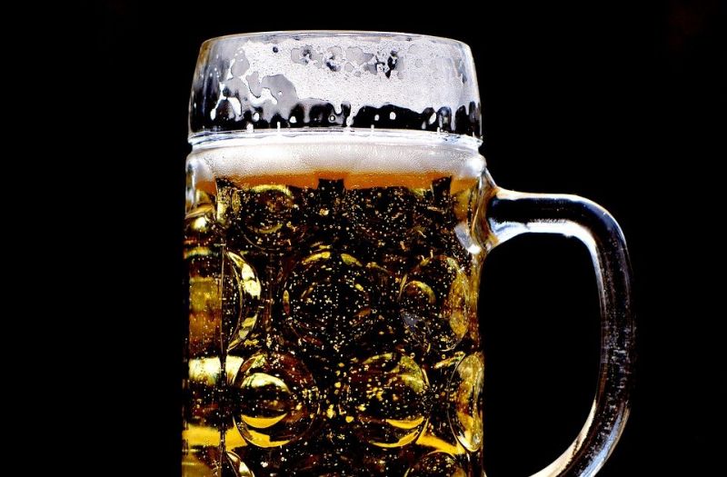 Българите стават все по-големи любители на бирата, сочат резултатите от