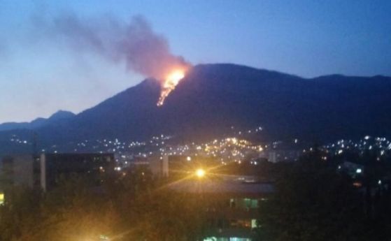 Изгубен поляк запали гората над черногорски курорт, искал да сигнализира къде е