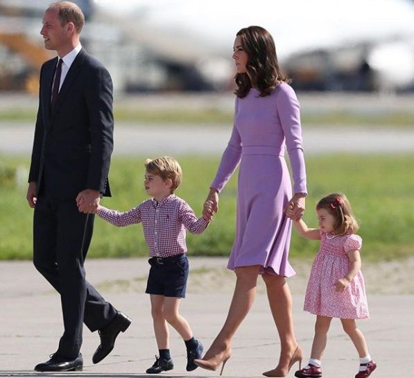 Херцогът и Херцогинята на Кеймбридж Уилям и Кейт очакват третото