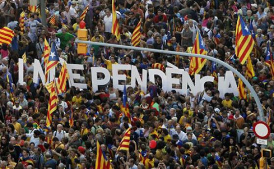 Каталунското правителство начело с премиера Карлес Пучдемон единодушно одобри и