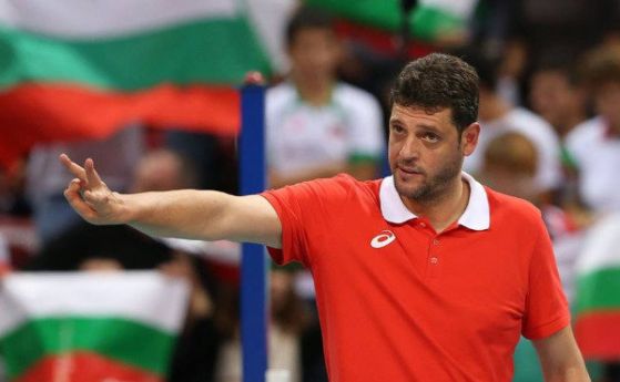 Пламен Константинов остава селекционер на националния отбор по волейбол за