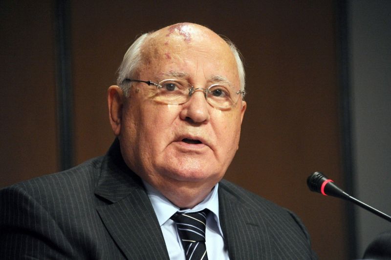 Михаил Горбачов вижда в Путин повече плюсове, отколкото минуси. Това